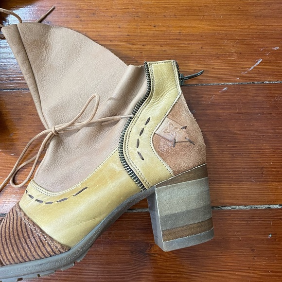 Maciejka Unique Women's Leather Boots Handmade in Poland - Sz 37~US 6.5 - Picture 5 of 12